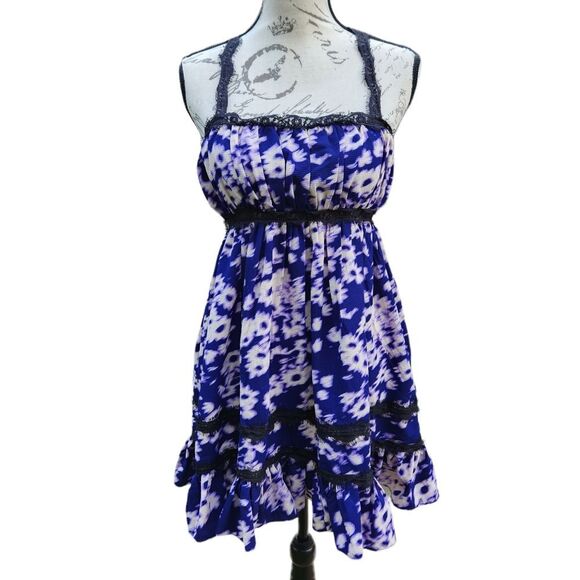 Urban Outfitters NWT Eliana Strappy Back Floral Babydoll DRESS Small - Picture 3 of 11